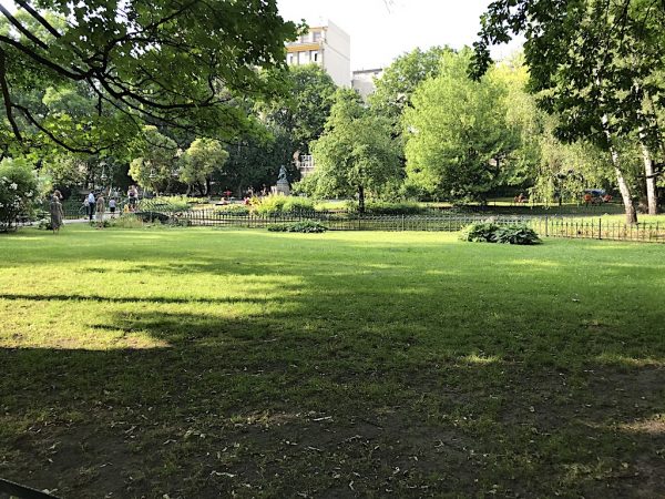 Parc ceinturant la vieille de Cracovie